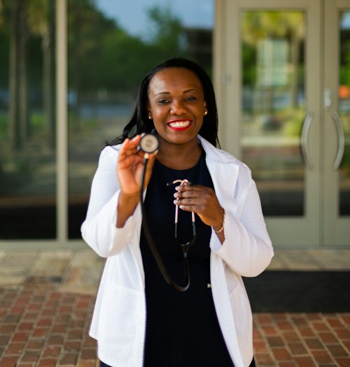 Dr Nomsa Khumalo